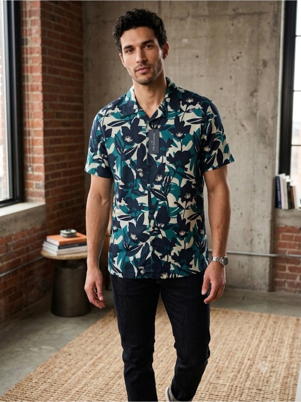 Men's Short-Sleeve Floral Button-Down Shirt - Teal/Navy